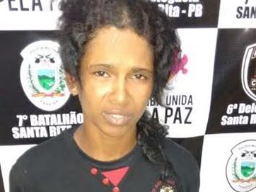 Jovem é suspeita de ter ligação com o tráfico de drogas (Foto: Divulgação/Secom-PB)