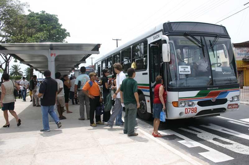 Tarifa de ônibus vai ser reajustada no início de 2017, segundo Semob