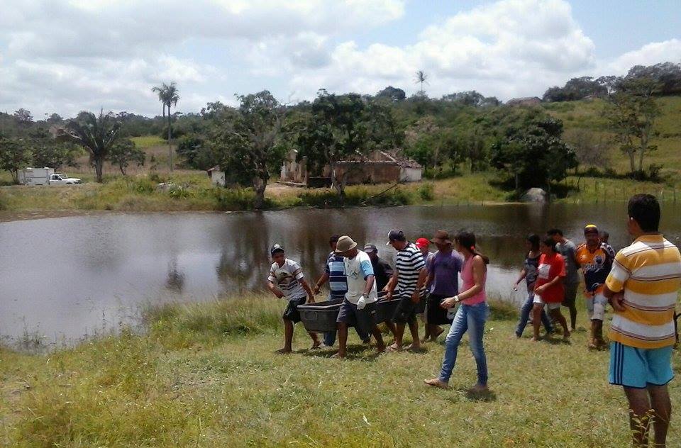 Corpo foi visto por moradores boiando em açude na zona rural de Solânea Foto: ManchetePB)