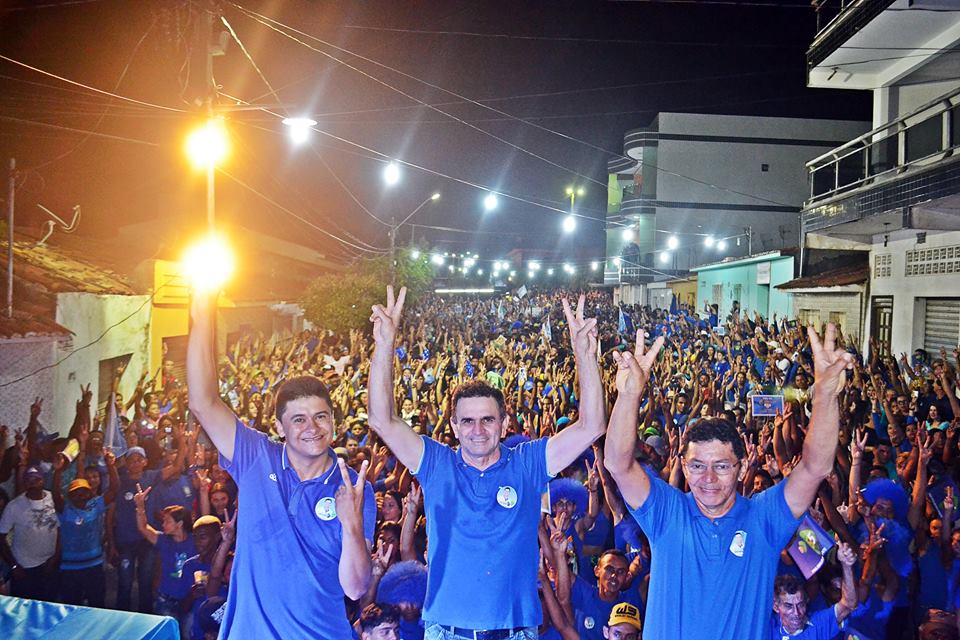 João Idalino durante evento político antes das eleições