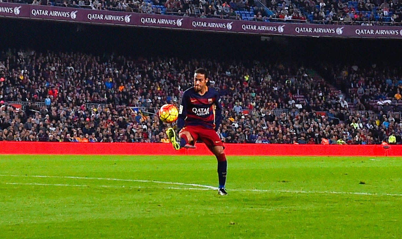 Neymar é um dos favoritos a ficar entre os três finalistas do Puskás pelo gol marcado sobre o Villarreal (Foto: Getty Images)