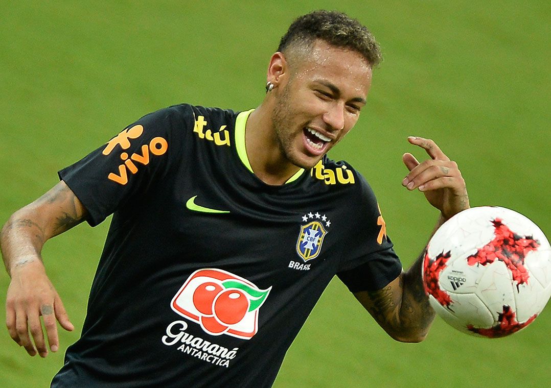 Neymar é finalista do prêmio pela segunda vez (Foto: Pedro Martins/MoWA Press)