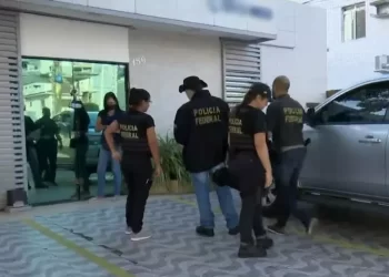 Operação da PF contra lavagem de dinheiro com ouro e extração ilegal de ouro acontece em João Pessoa, Patos e em São Paulo — Foto: Reprodução/TV Cabo Branco